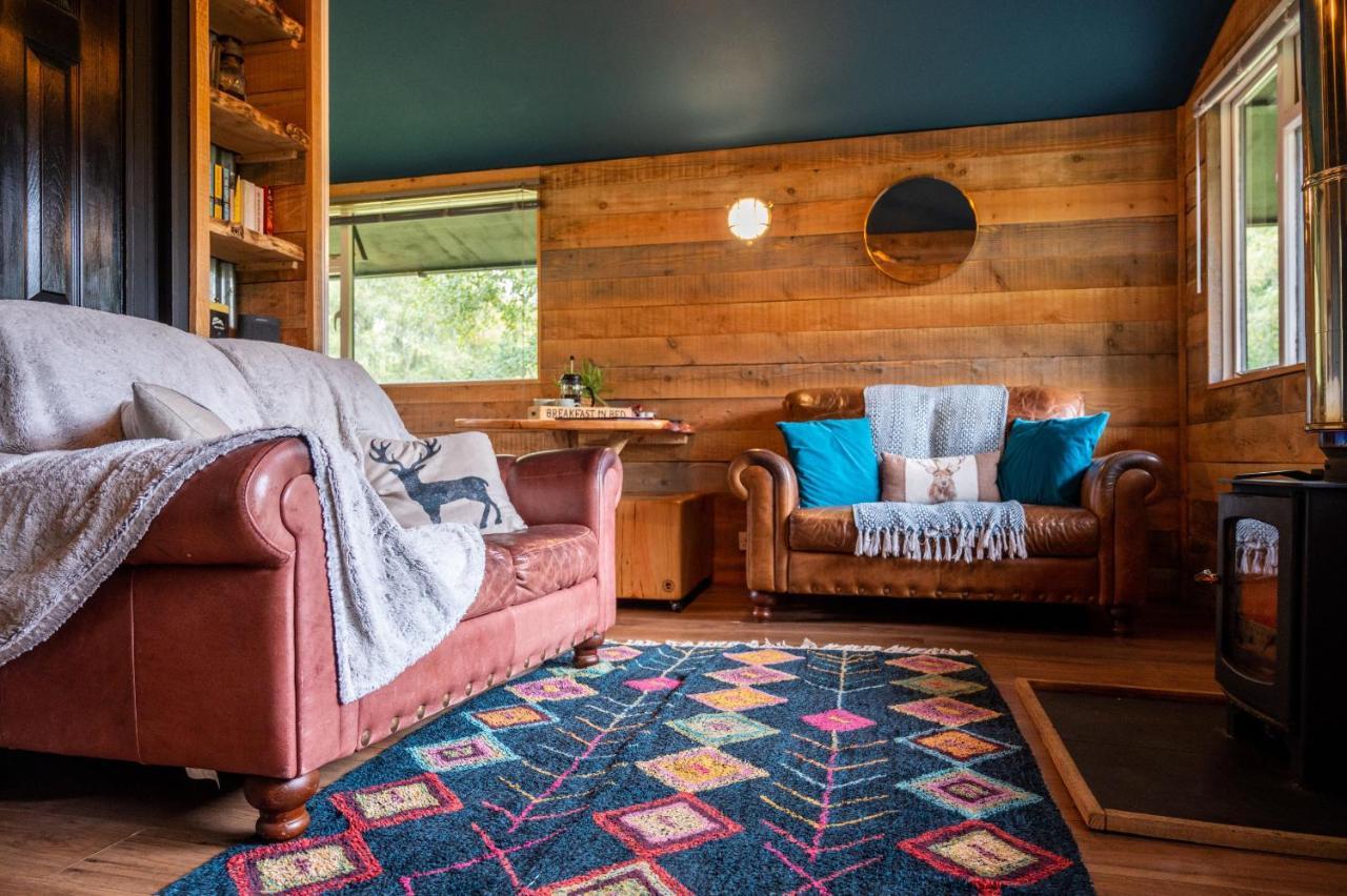 Ancarraig Lodges Drumnadrochit Buitenkant foto
