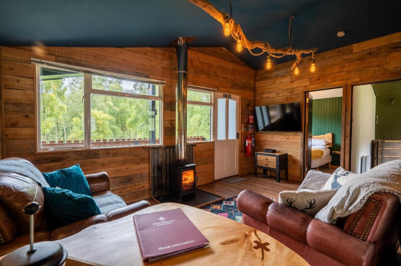 Ancarraig Lodges Drumnadrochit Buitenkant foto