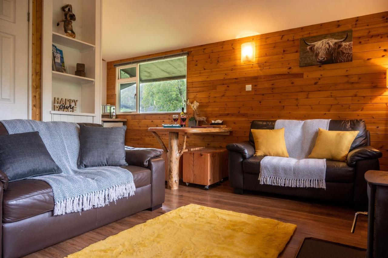 Ancarraig Lodges Drumnadrochit Buitenkant foto