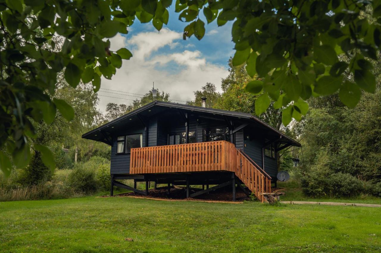 Ancarraig Lodges Drumnadrochit Buitenkant foto