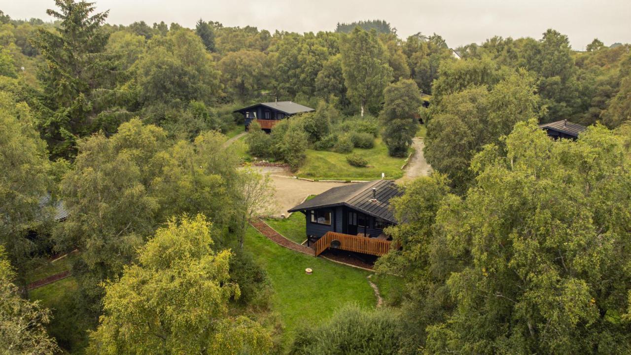 Ancarraig Lodges Drumnadrochit Buitenkant foto