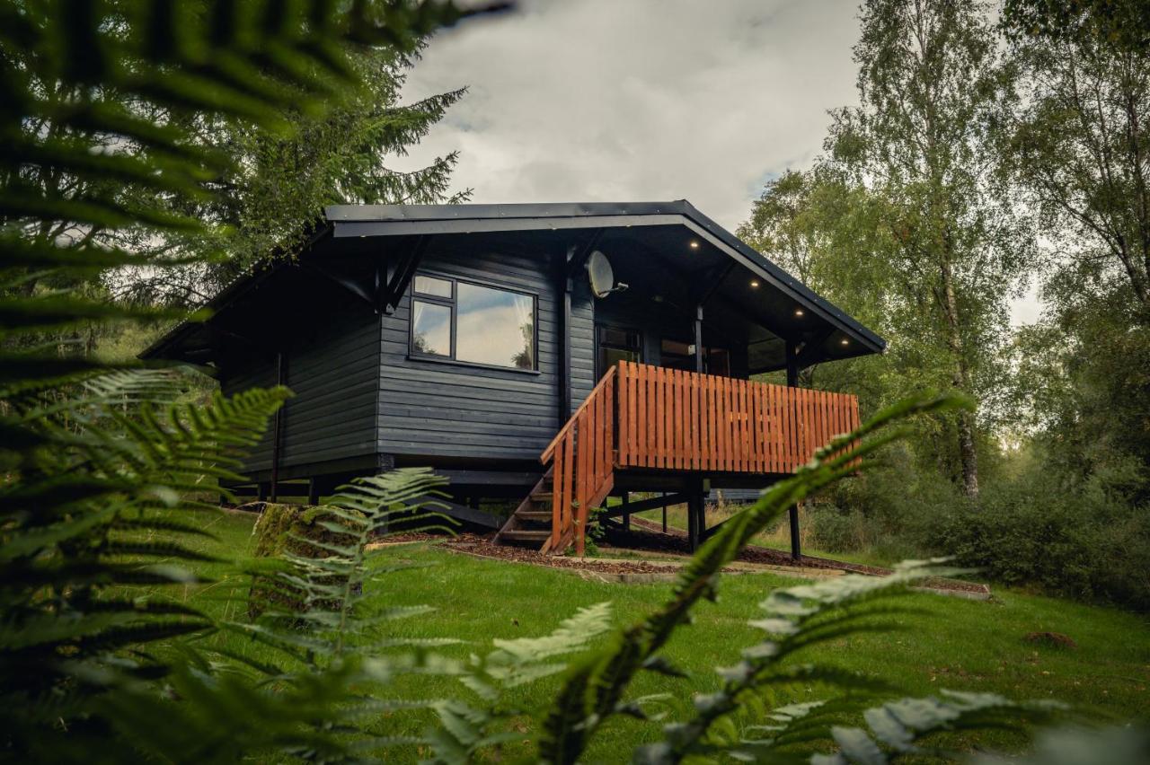 Ancarraig Lodges Drumnadrochit Buitenkant foto